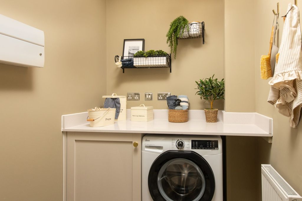 Property photo 3 of 9 Cranford Utility