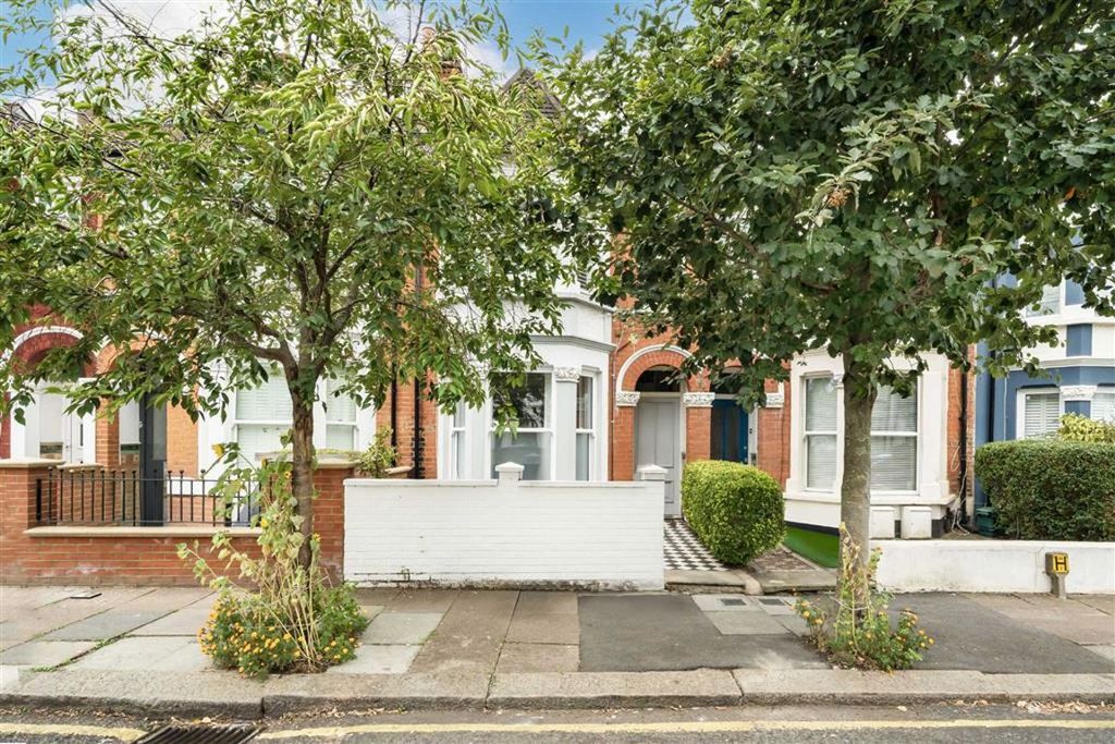 Property photo 1 of 1