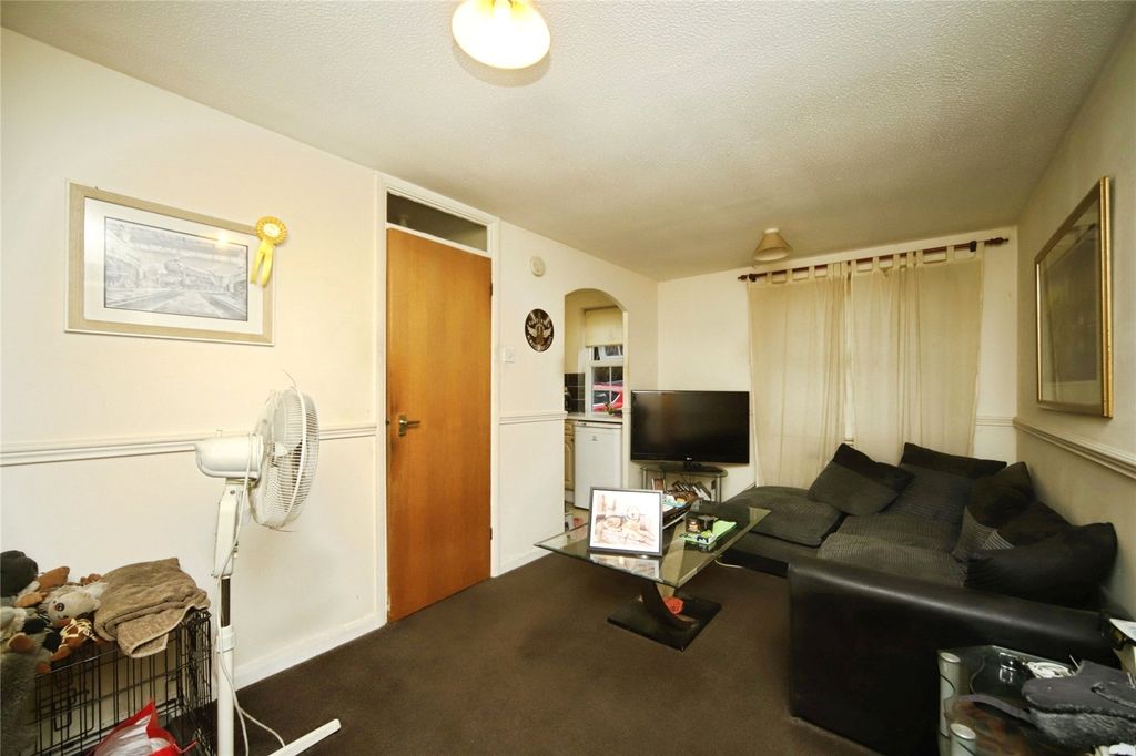 Property photo 2 of 10 Picture No. 09