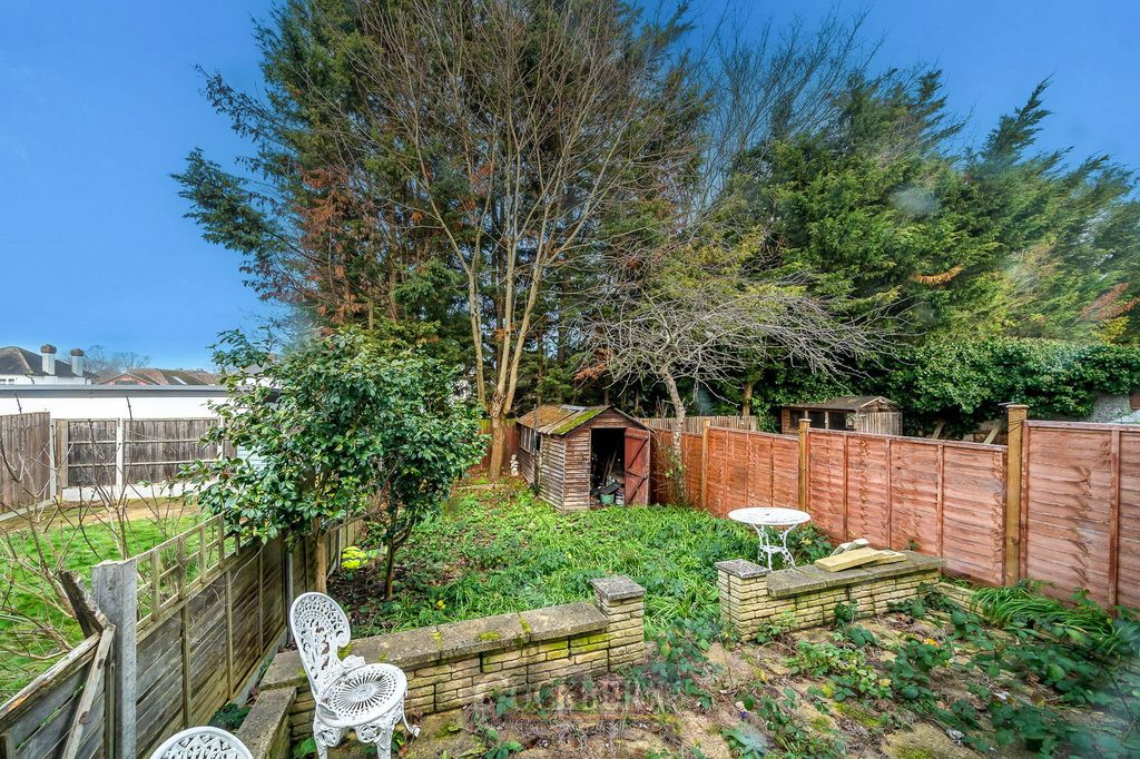 Property photo 3 of 7