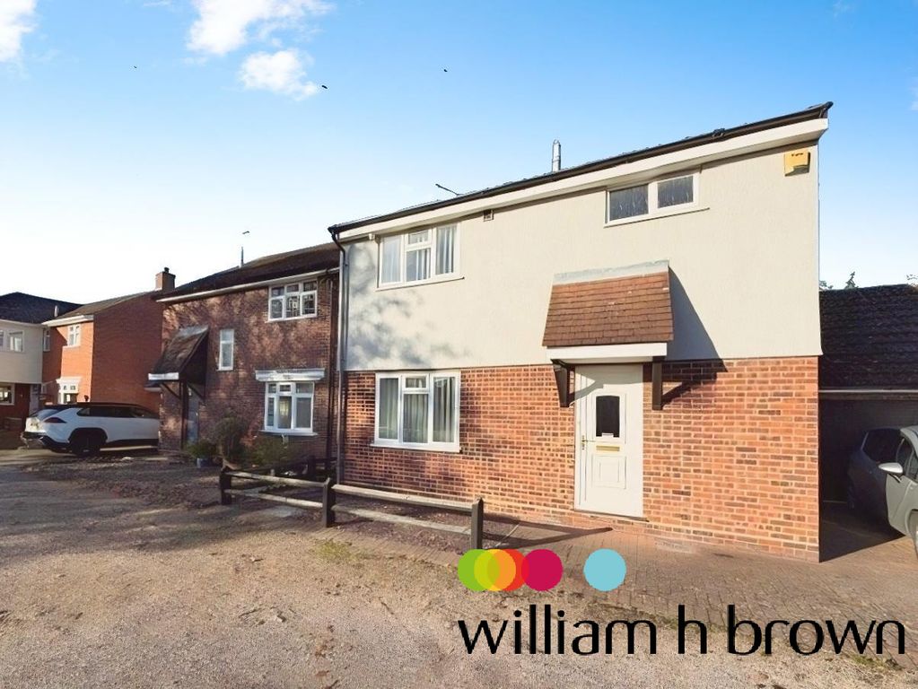 Property photo 1 of 10 Front