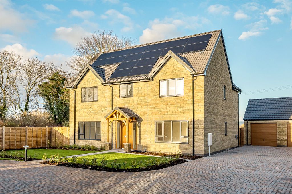 Property photo 1 of 11 Pintails House Shown