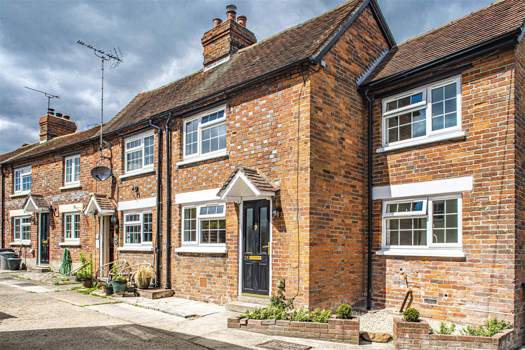 Property photo 1 of 10