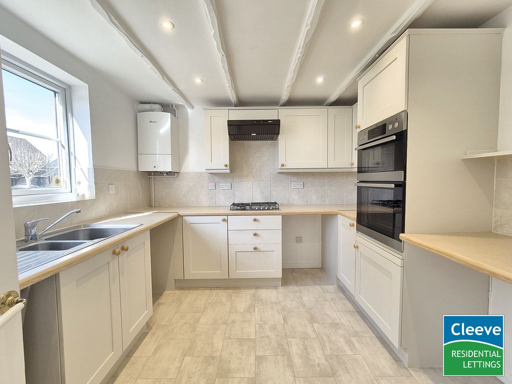 Property photo 2 of 17 1000055559