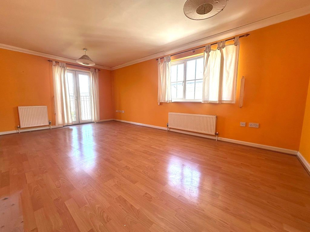 Property photo 3 of 9