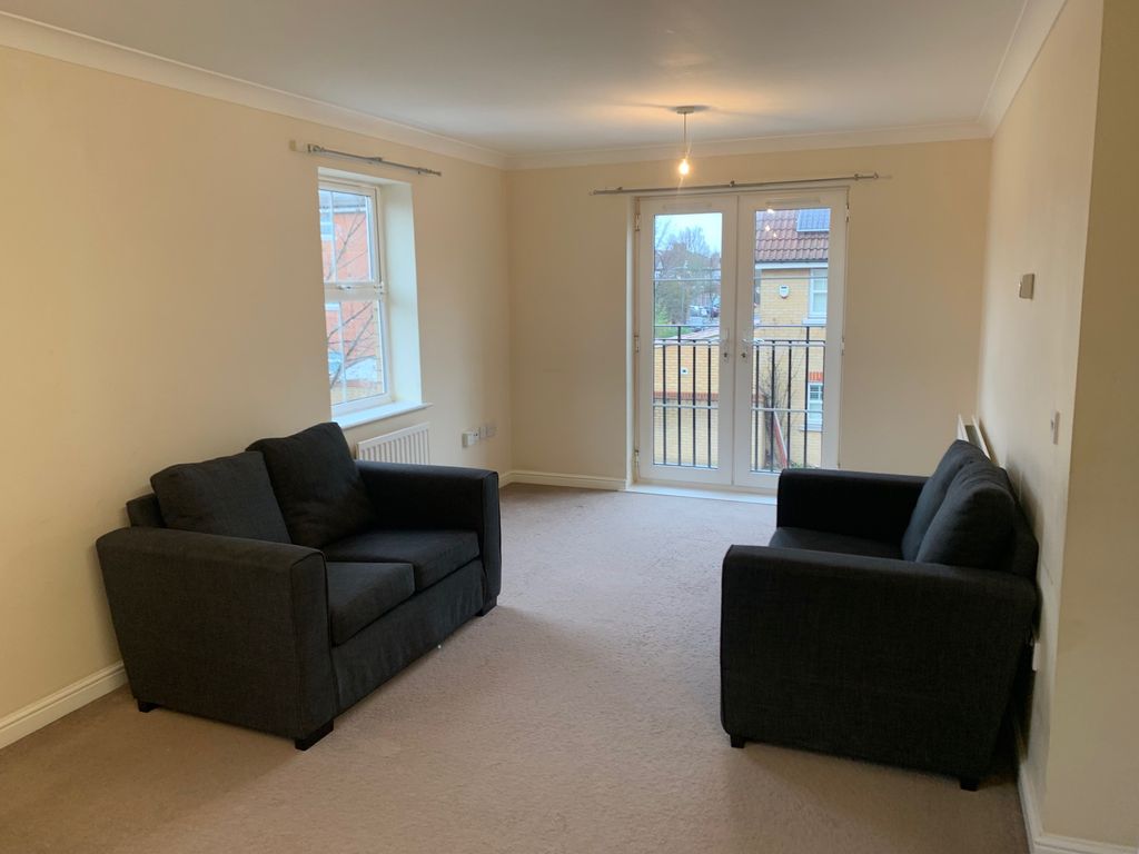 Property photo 3 of 6