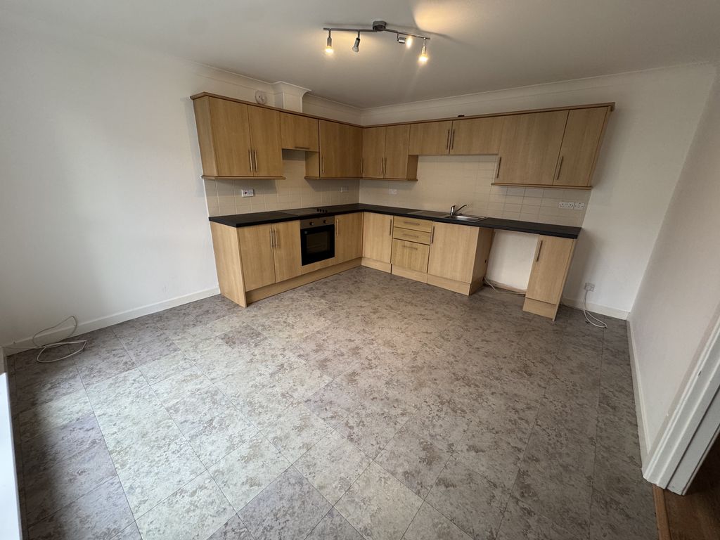 Property photo 3 of 10 Img_2716