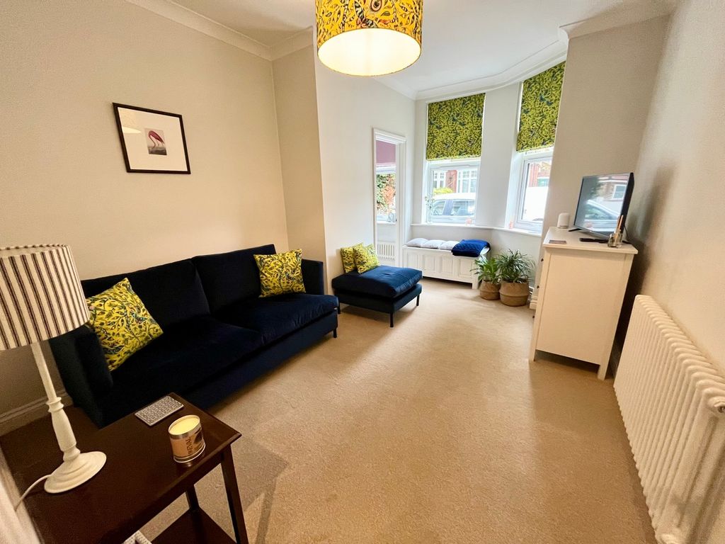 Property photo 3 of 14