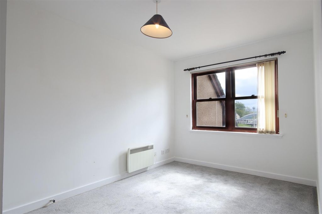 Property photo 2 of 10 3.Jpg