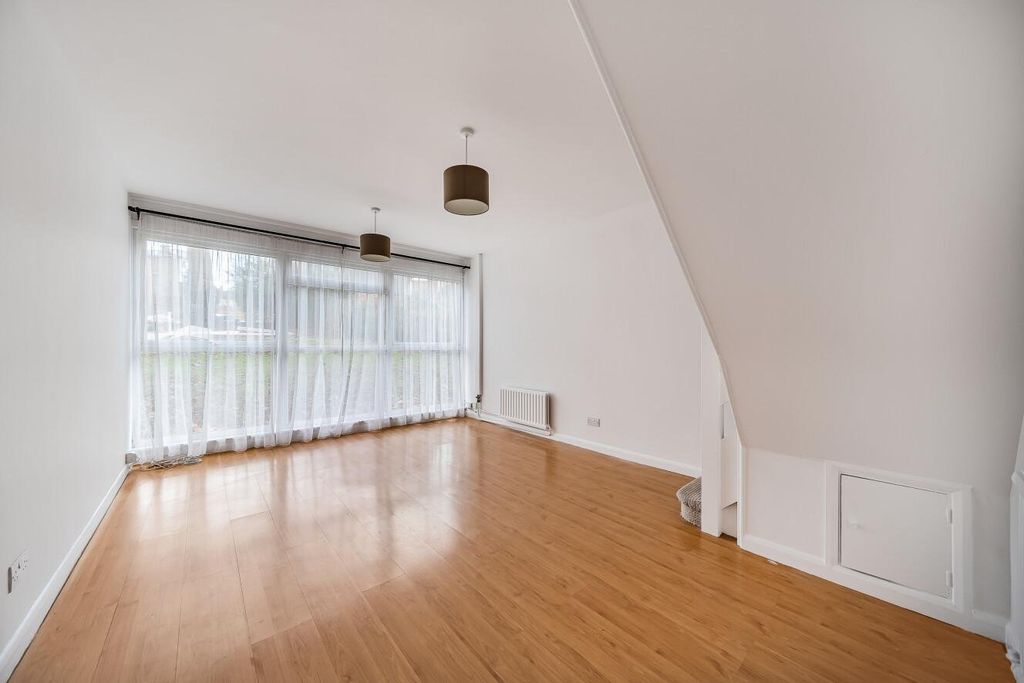 Property photo 3 of 11 Picture No. 03