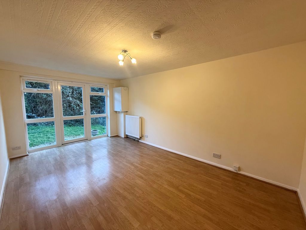 Property photo 3 of 5 Image