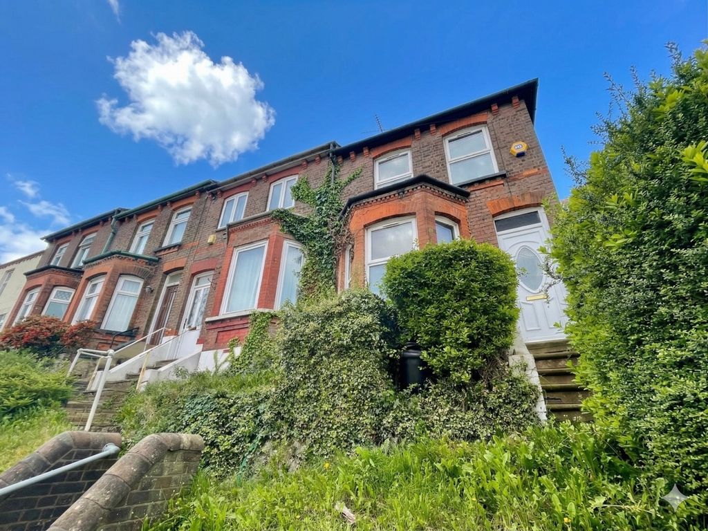 Property photo 1 of 9 4976621