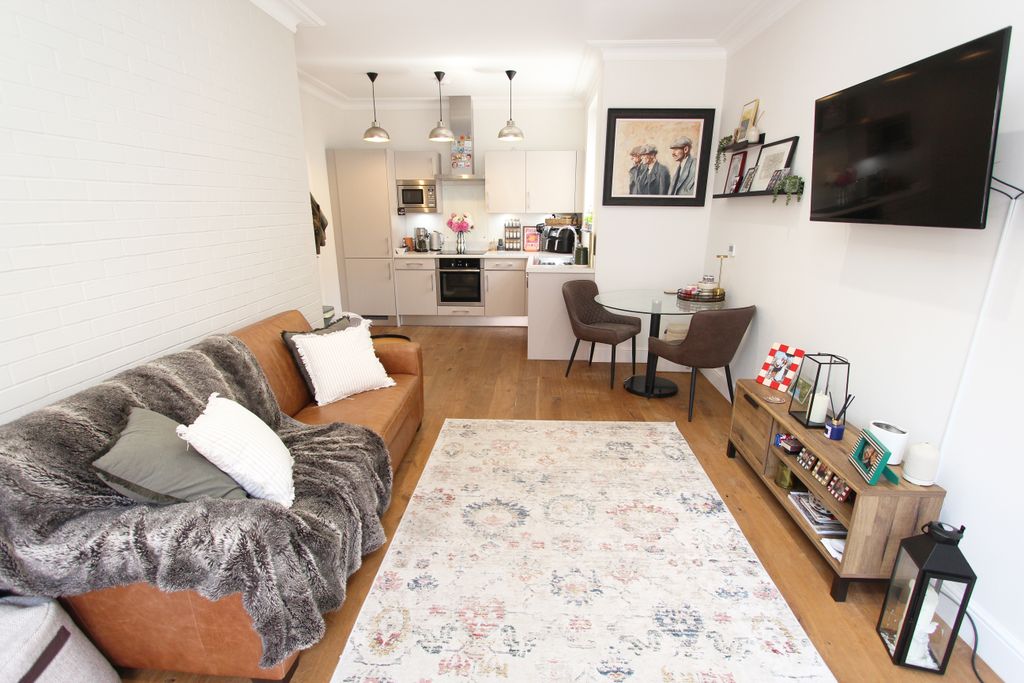 Property photo 1 of 19 Img_5576A