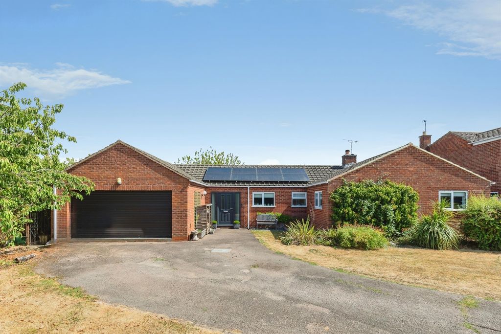 Property photo 1 of 23