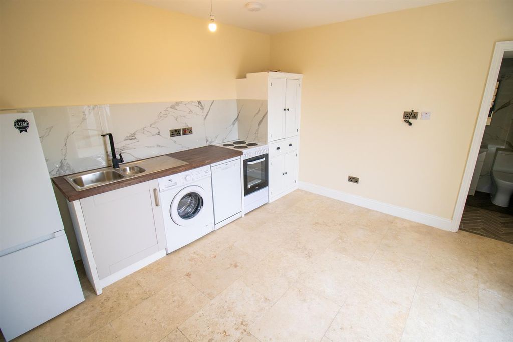Property photo 3 of 5 Img_8380.Jpg