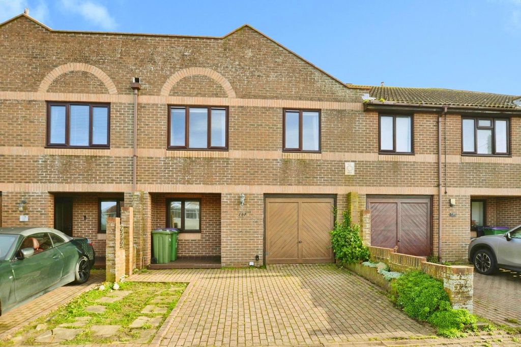 Property photo 1 of 15 Picture No. 21