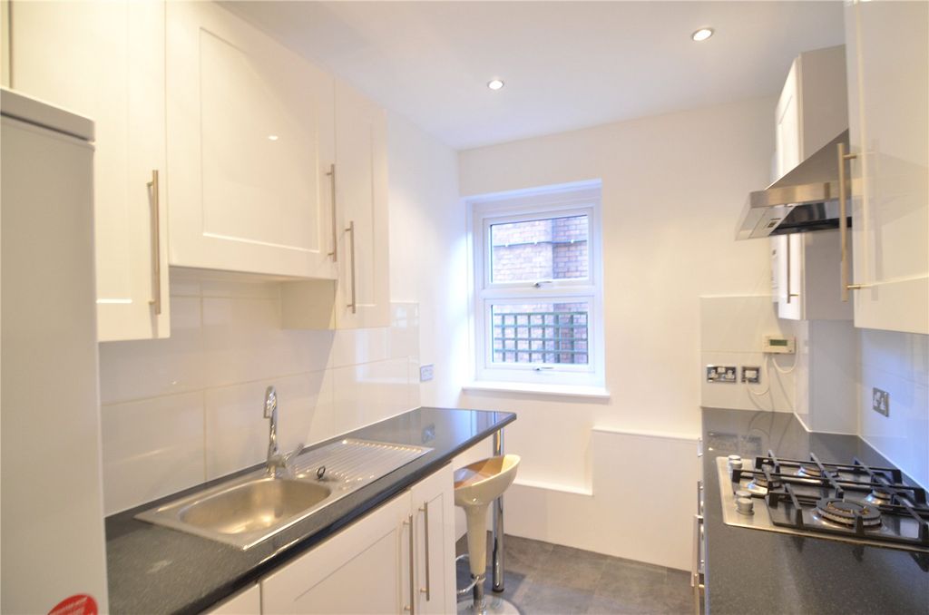 Property photo 2 of 4 Picture No. 01