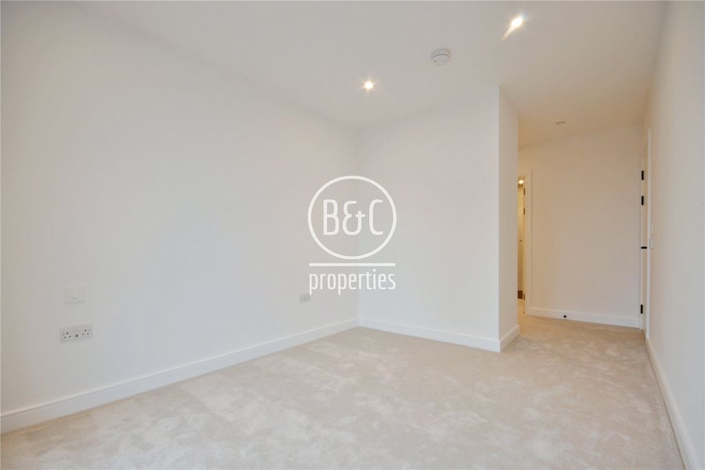 Property photo 3 of 22 Picture No. 26