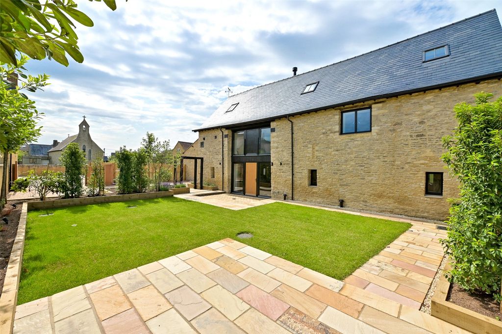 Property photo 2 of 16 Rear Elevation