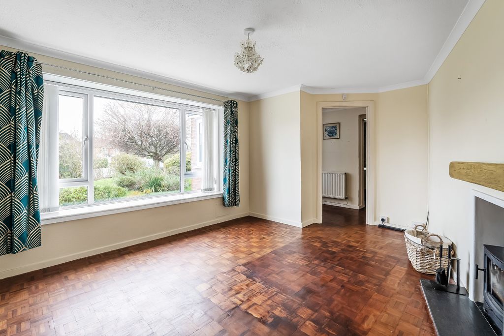Property photo 2 of 31 5