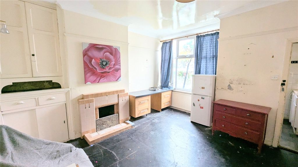 Property photo 3 of 7 Picture No. 04