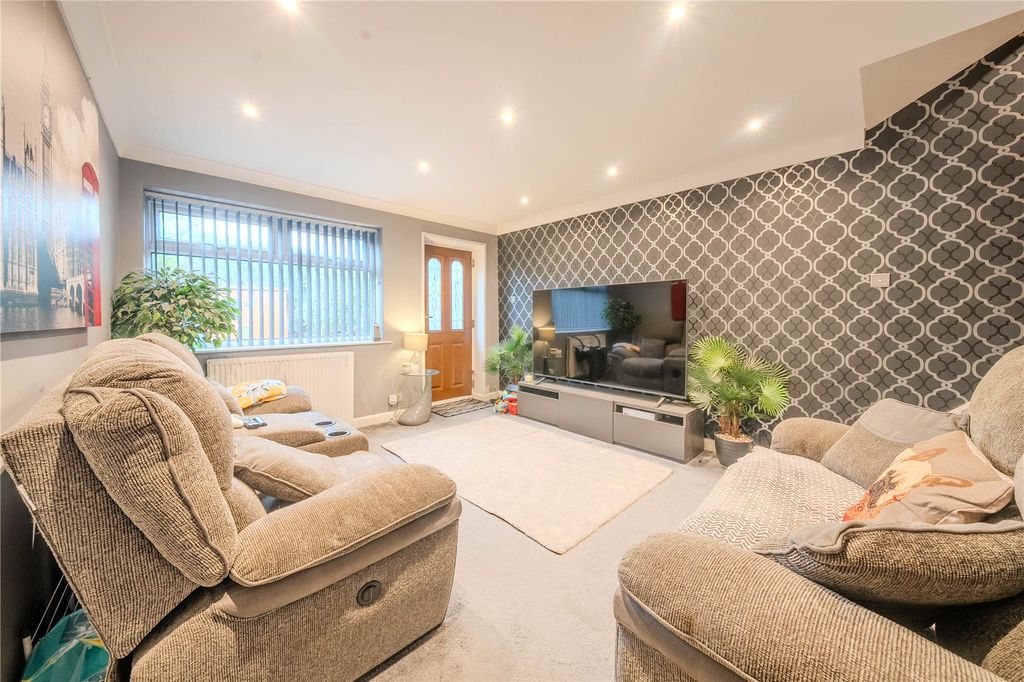 Property photo 2 of 14 Picture No. 08