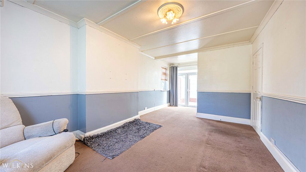 Property photo 3 of 31 Picture No. 13