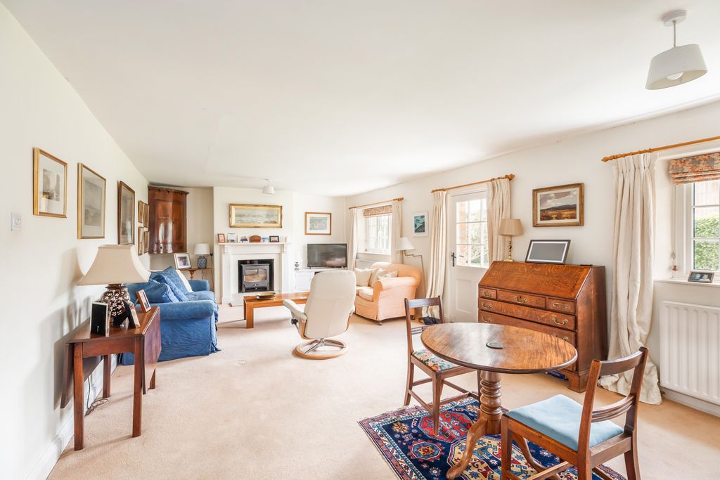 Additional image 14 of 4 bed country house to rentBarnhill Road, Ridge BH20