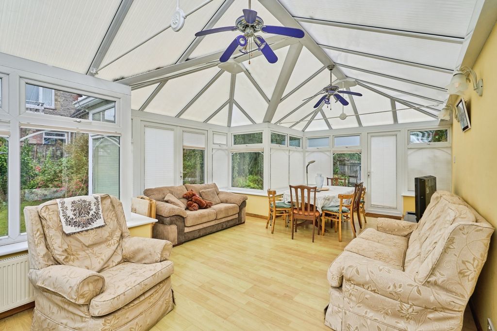 Property photo 3 of 23 Photo