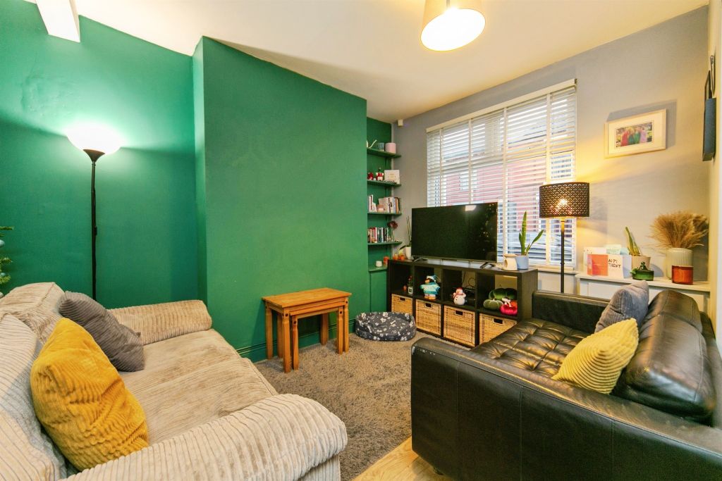 Property photo 2 of 14