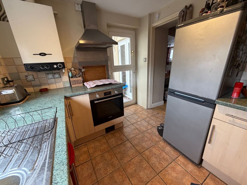 Property photo 2 of 12