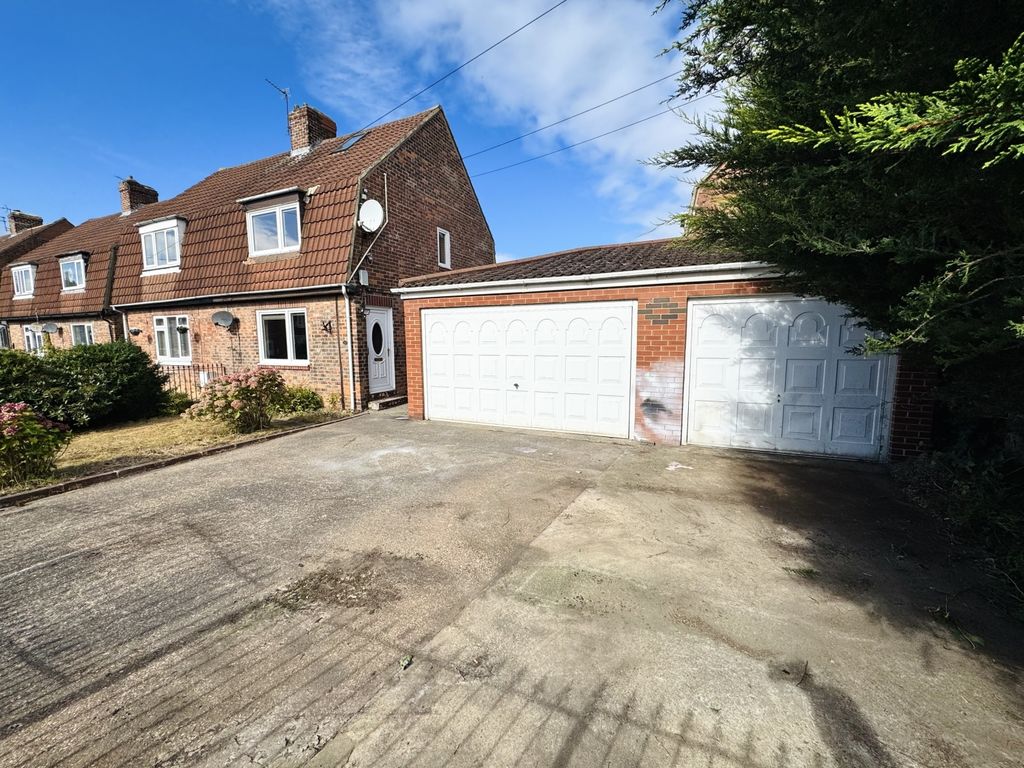 Property photo 3 of 14 Img_8198