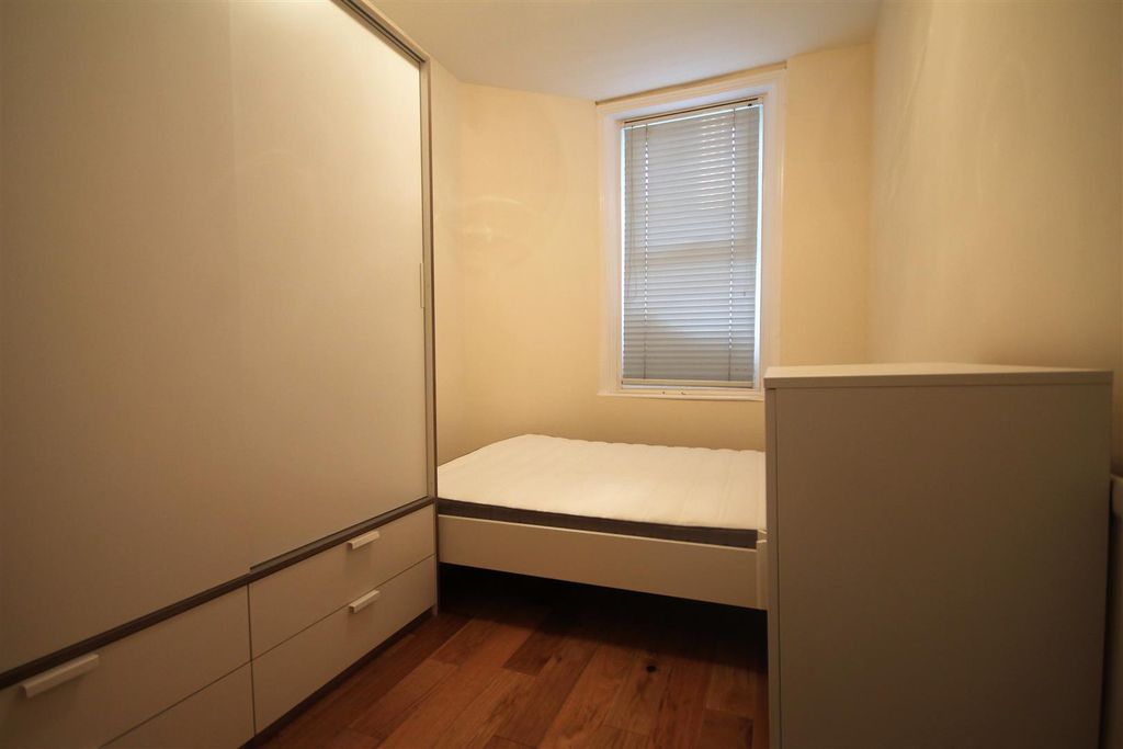 Property photo 2 of 7 6.Jpg