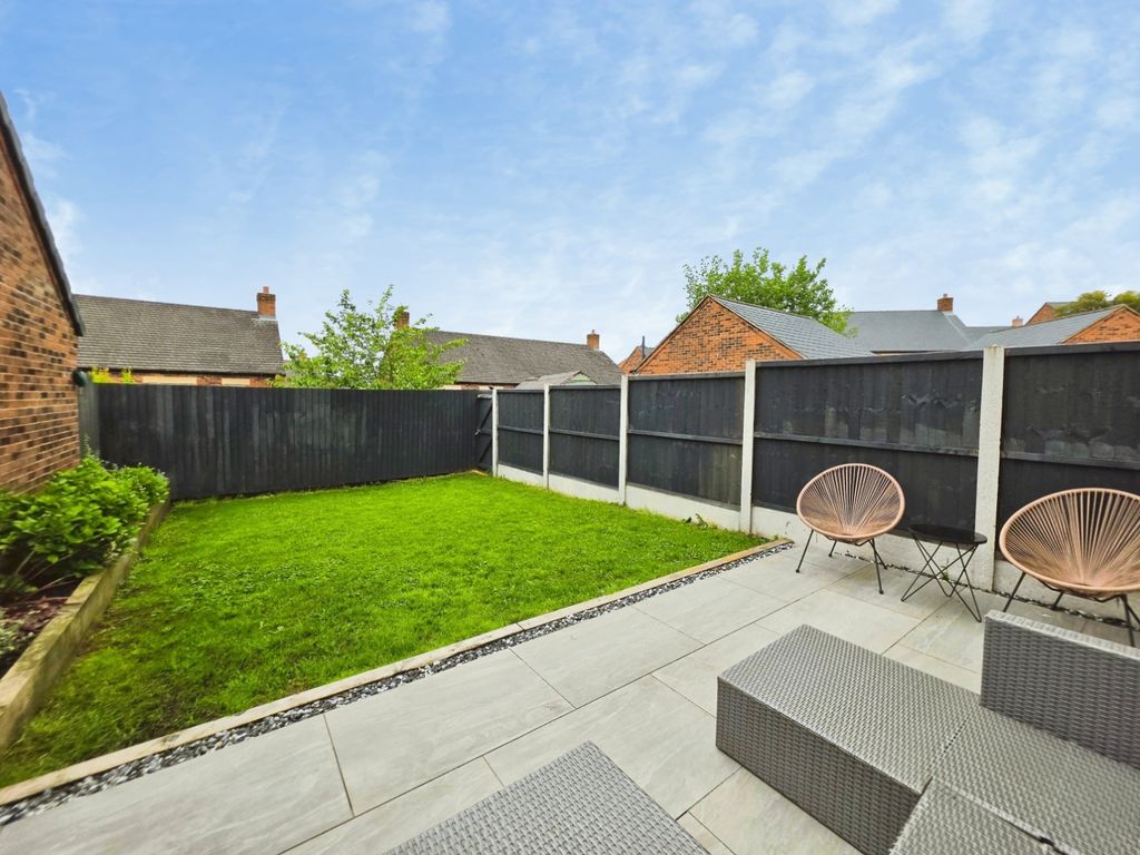 Property photo 2 of 35 Pbox-Img.Jpg