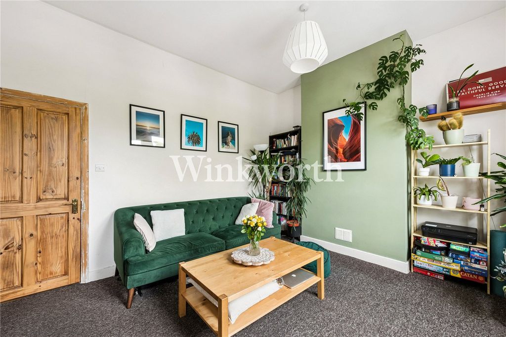 Property photo 3 of 13 Picture No. 04