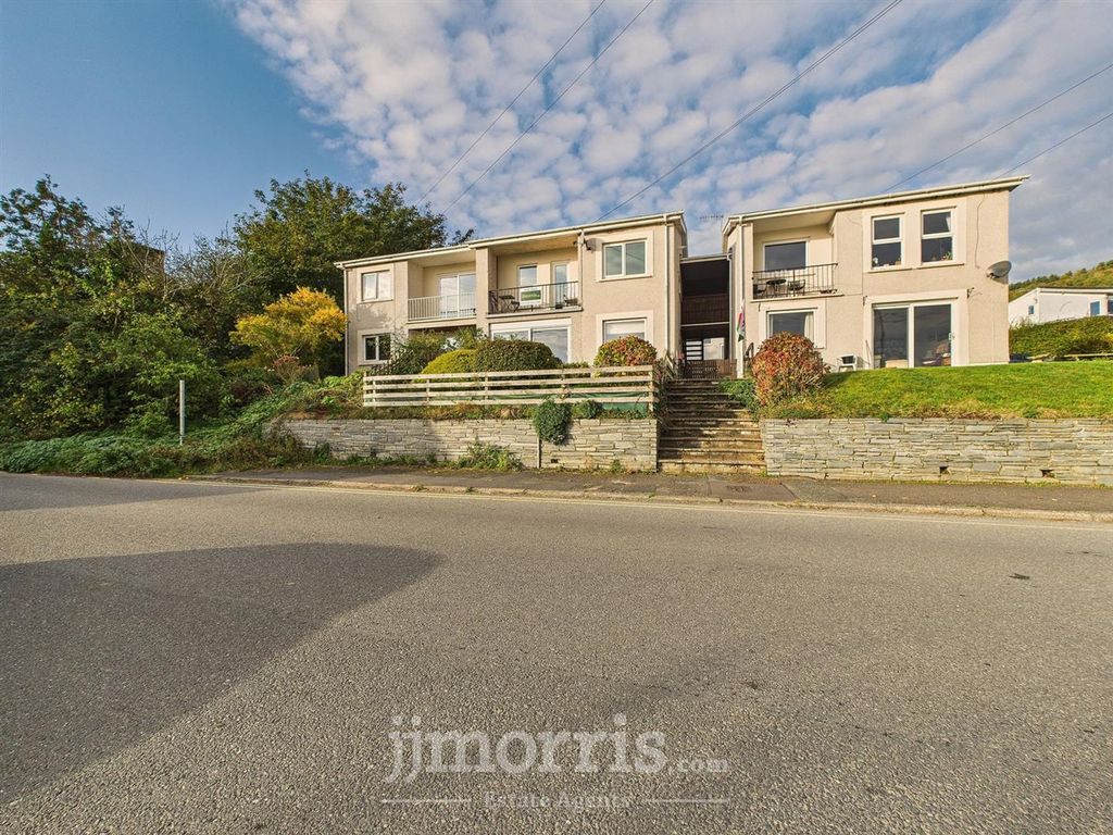 Property photo 1 of 36 Cam05297G0-Pr0109-Still003.Jpg