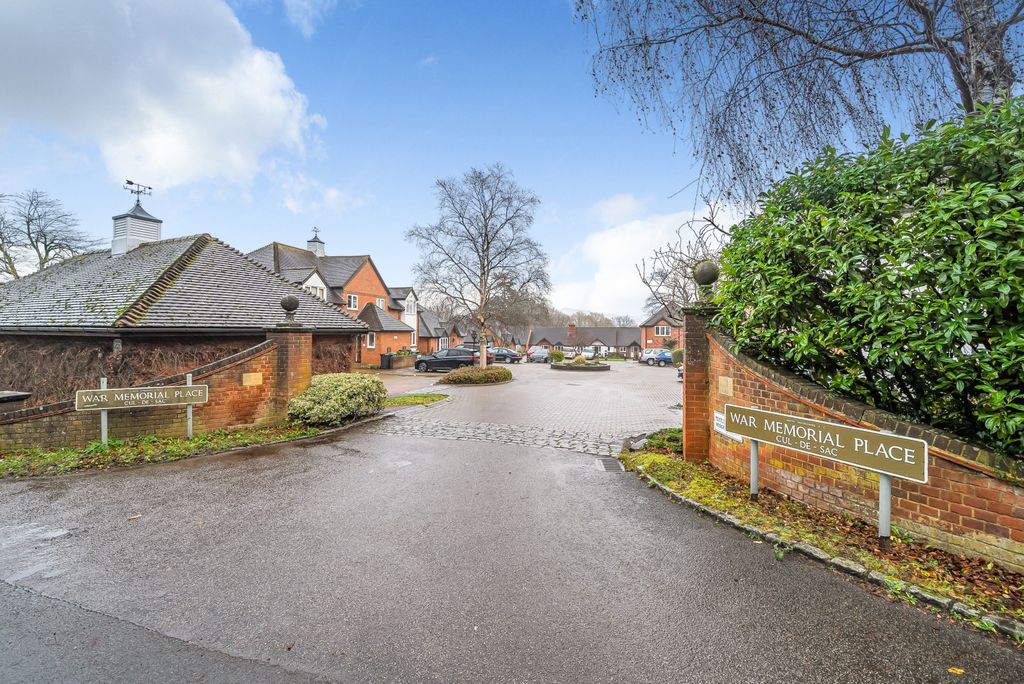 Property photo 1 of 17 Picture No. 16