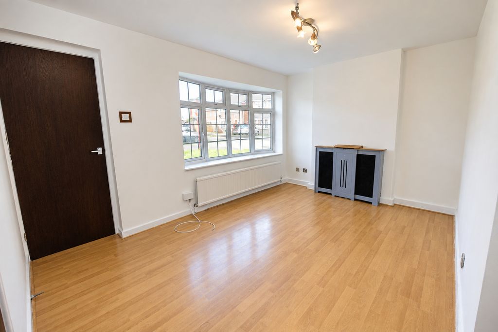 Property photo 2 of 15 2