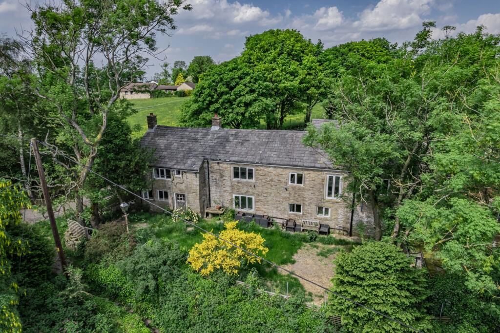 Property photo 2 of 7