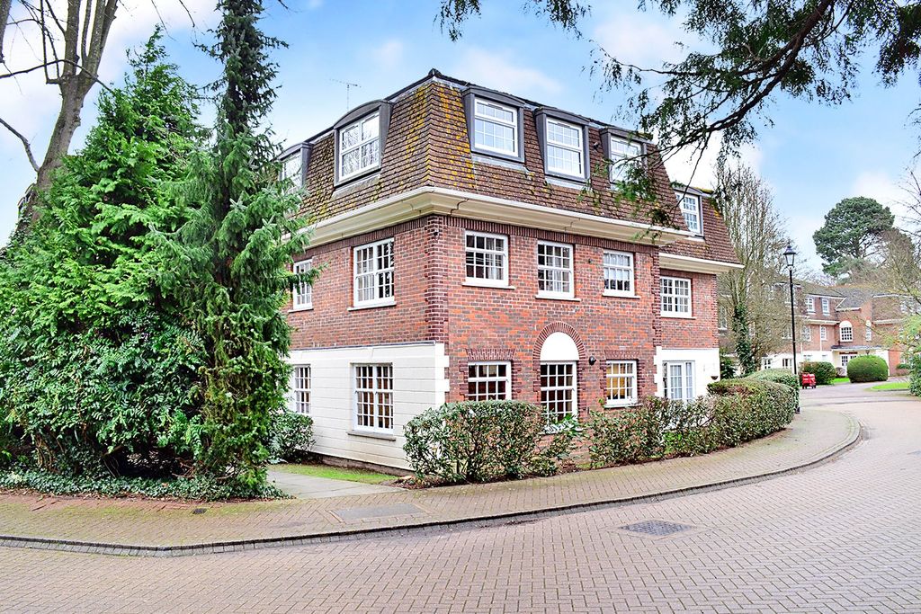 Property photo 1 of 6 Picture No. 08