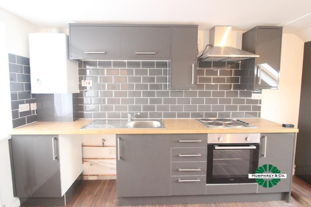 Property photo 2 of 6 Kitchen.Jpg