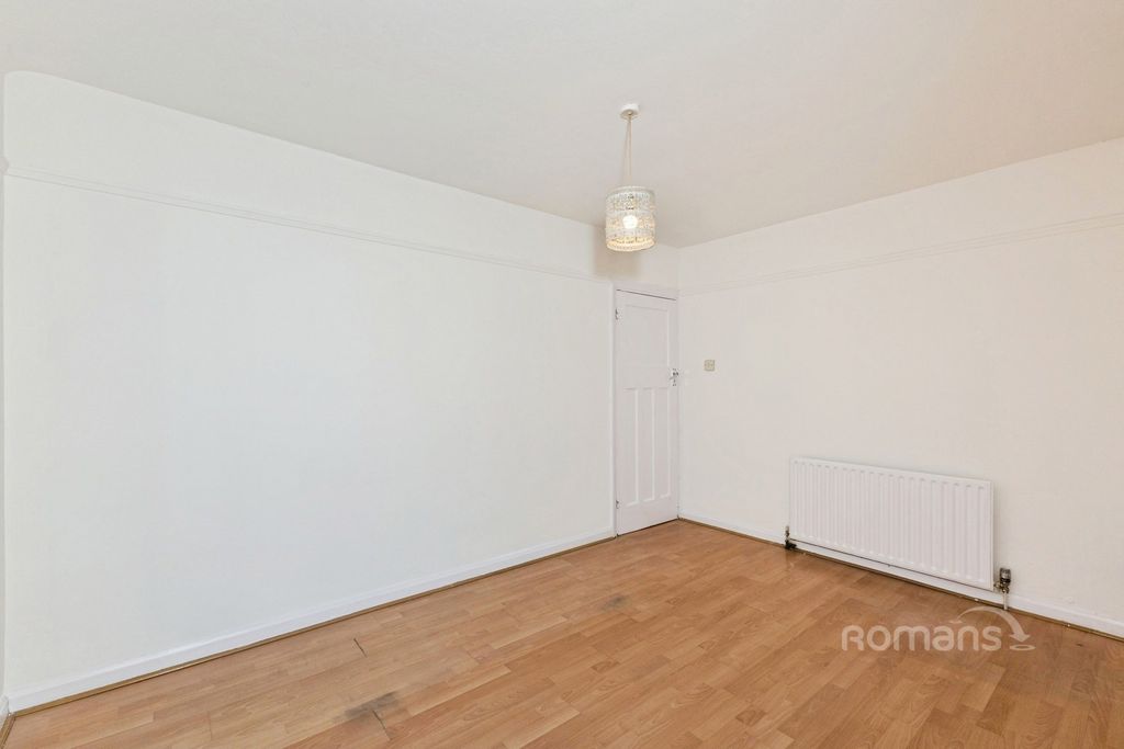 Property photo 3 of 10 Pbox-Img.Jpg