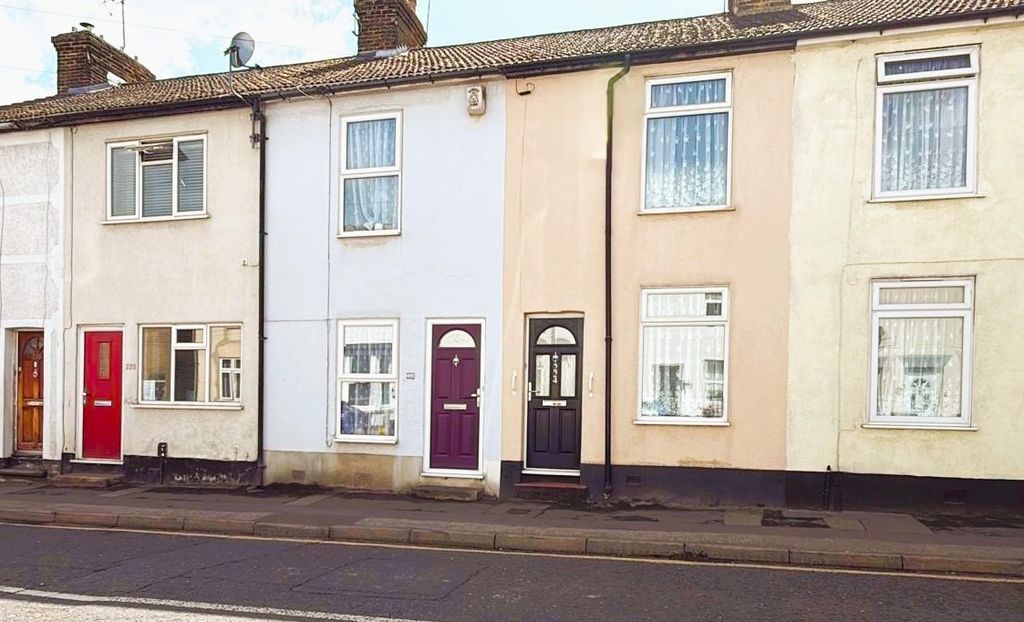 Property photo 1 of 12 4198901