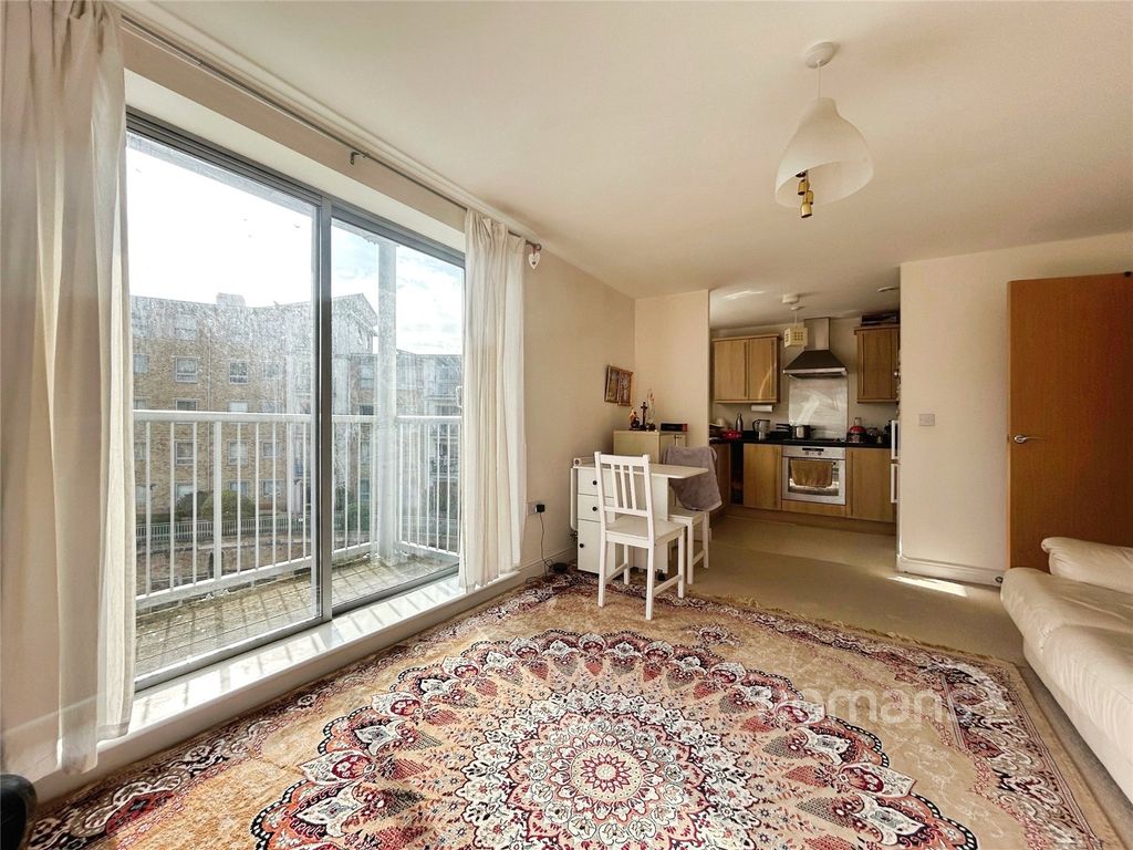 Property photo 3 of 13 Picture No. 11