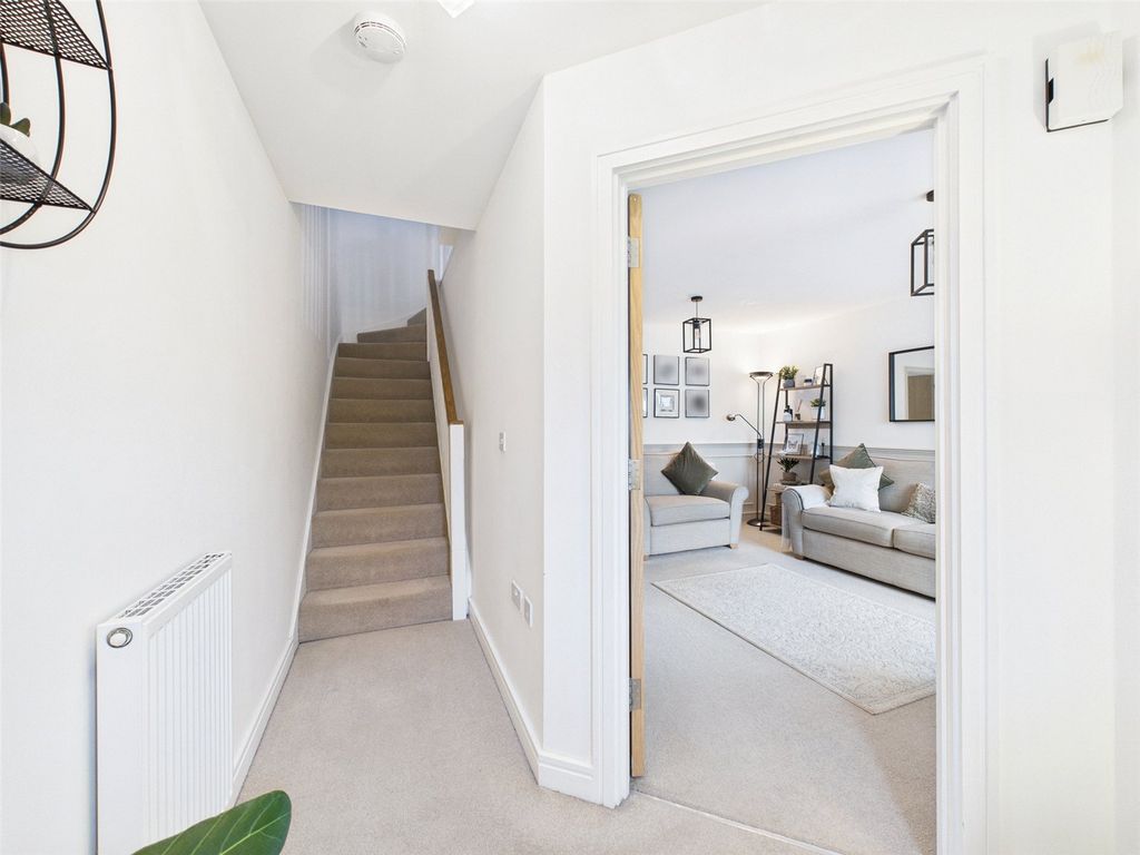 Property photo 3 of 22 Picture No. 19