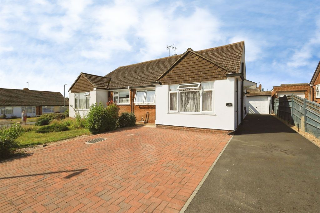 Property photo 2 of 16