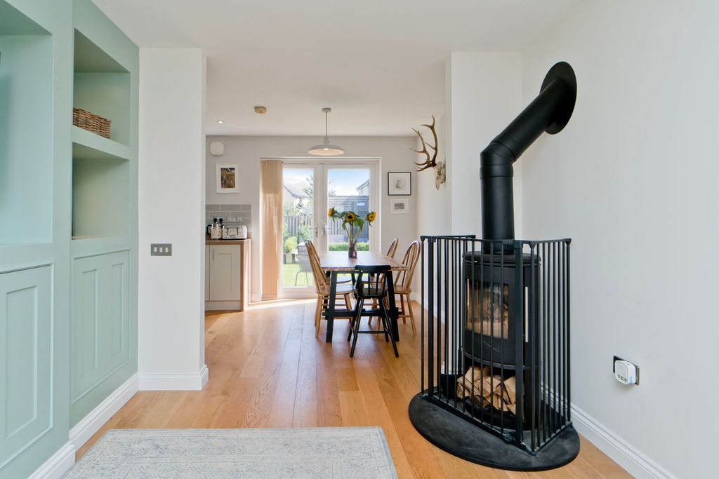 Property photo 3 of 13 Property Image 3