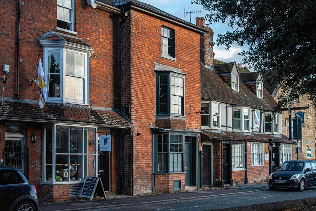 Property photo 1 of 20 315760 - Picture 2.Jpg