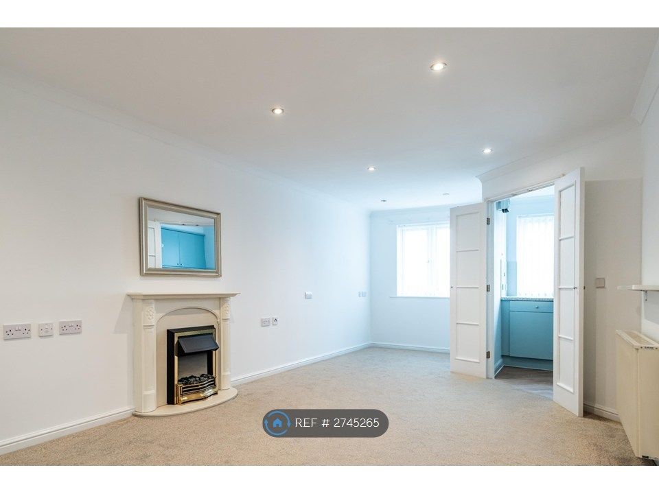 Property photo 1 of 23