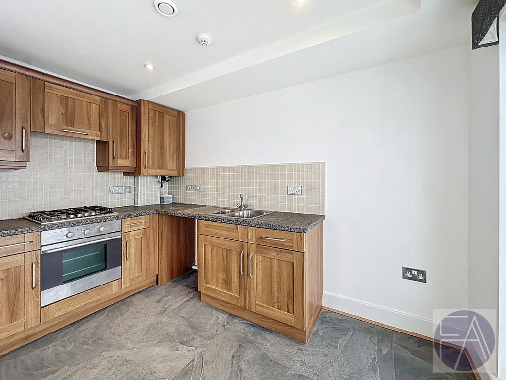 Property photo 2 of 11 4399273
